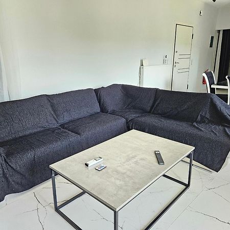 Grey Luxury House Lägenhet Ypsos Exteriör bild